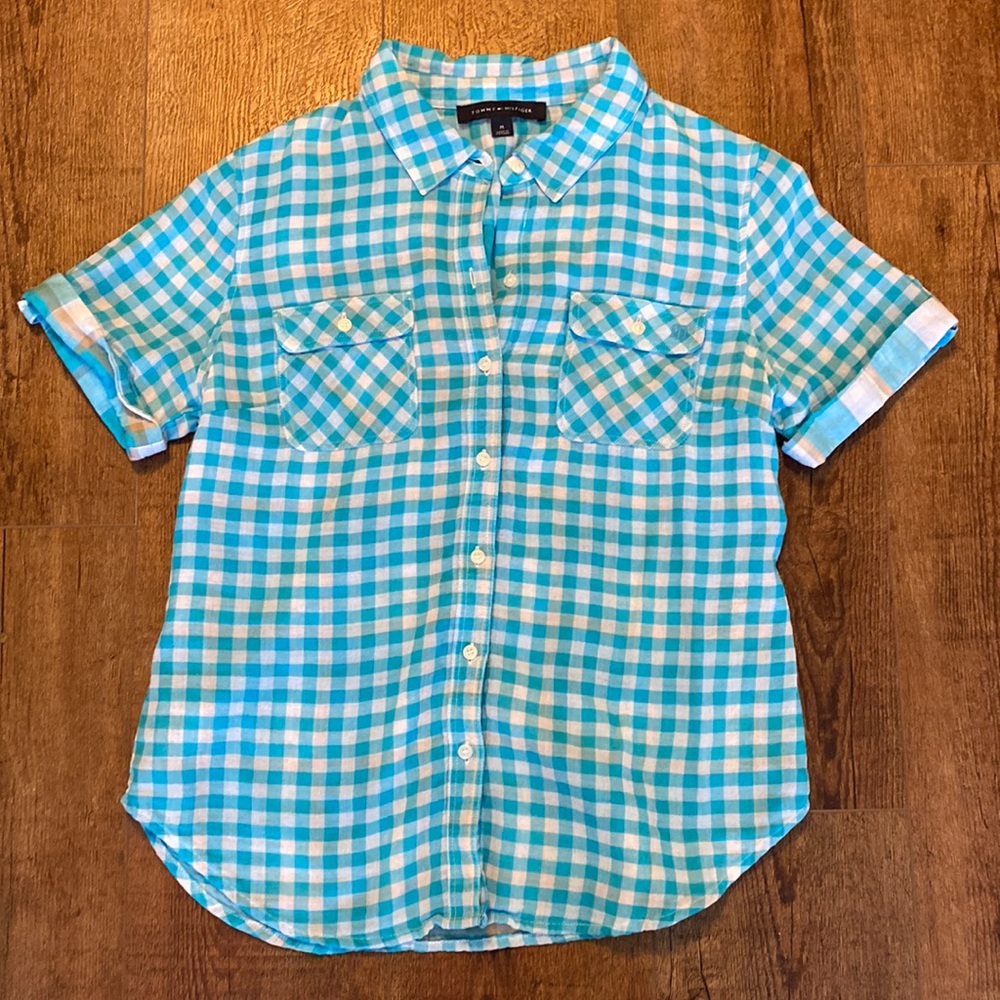 Gently Worn Tommy Hilfiger Woman’s Light Blue Plaid Shirt Sleeve Collared Size M